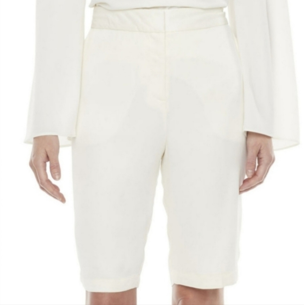 Worthington High Rise Bermuda Shorts in Antique Ivory Size 2